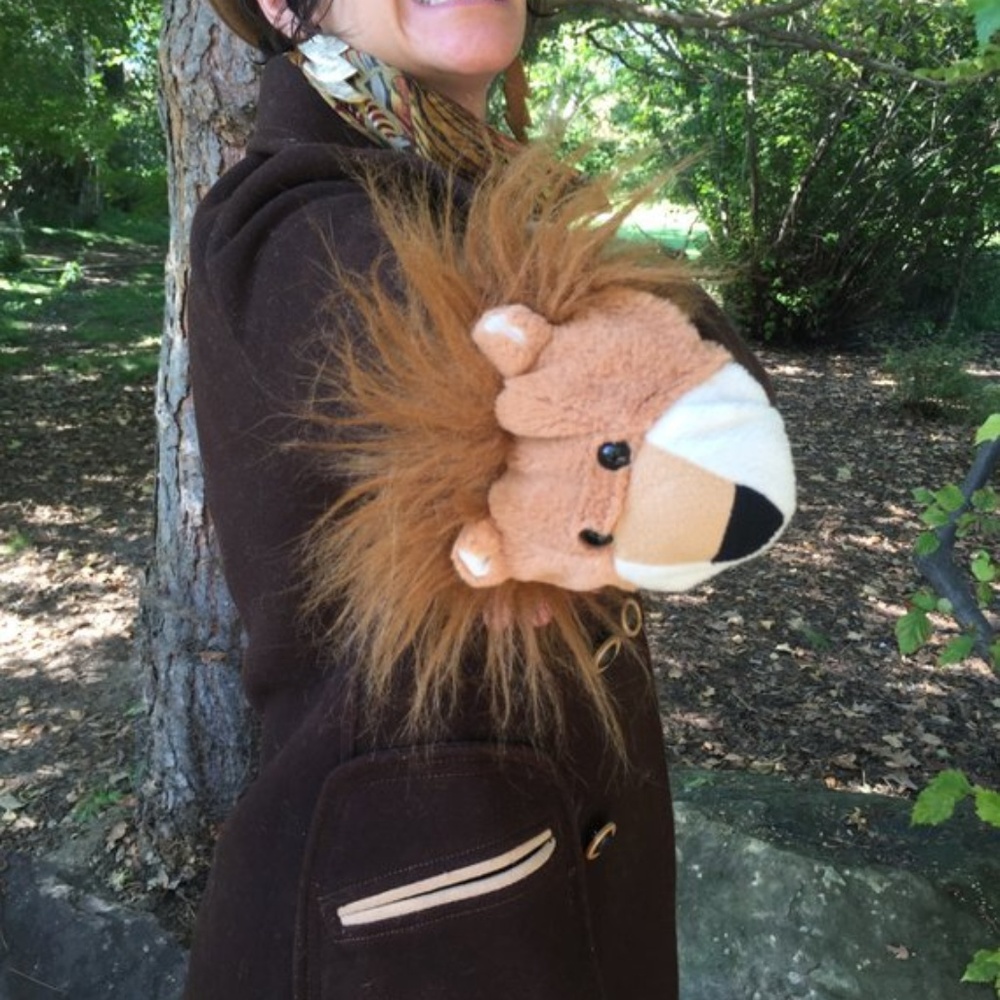 This jacket has tiger elbow pads! - Picture 3 of 5